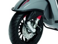 PROTECTION GARDE-BOUE NOIRE MAT