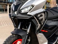 BARRES DE PROTECTION LATÉRALES NOIRES MAT